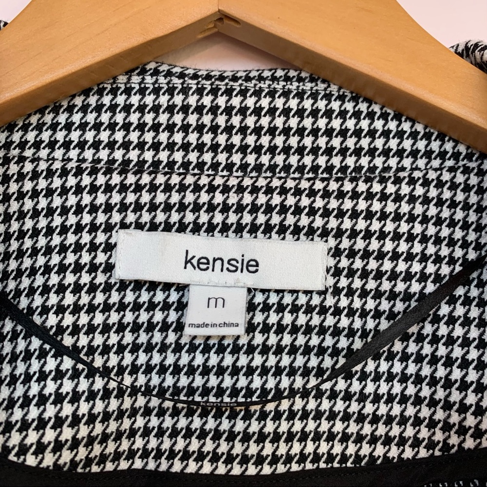 Kensie Houndstooth Trench Coat, Medium - Picture 2 of 9